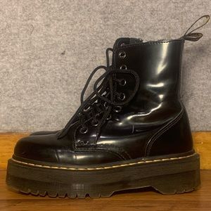 Used platform Doc Martin boots US 5 mens